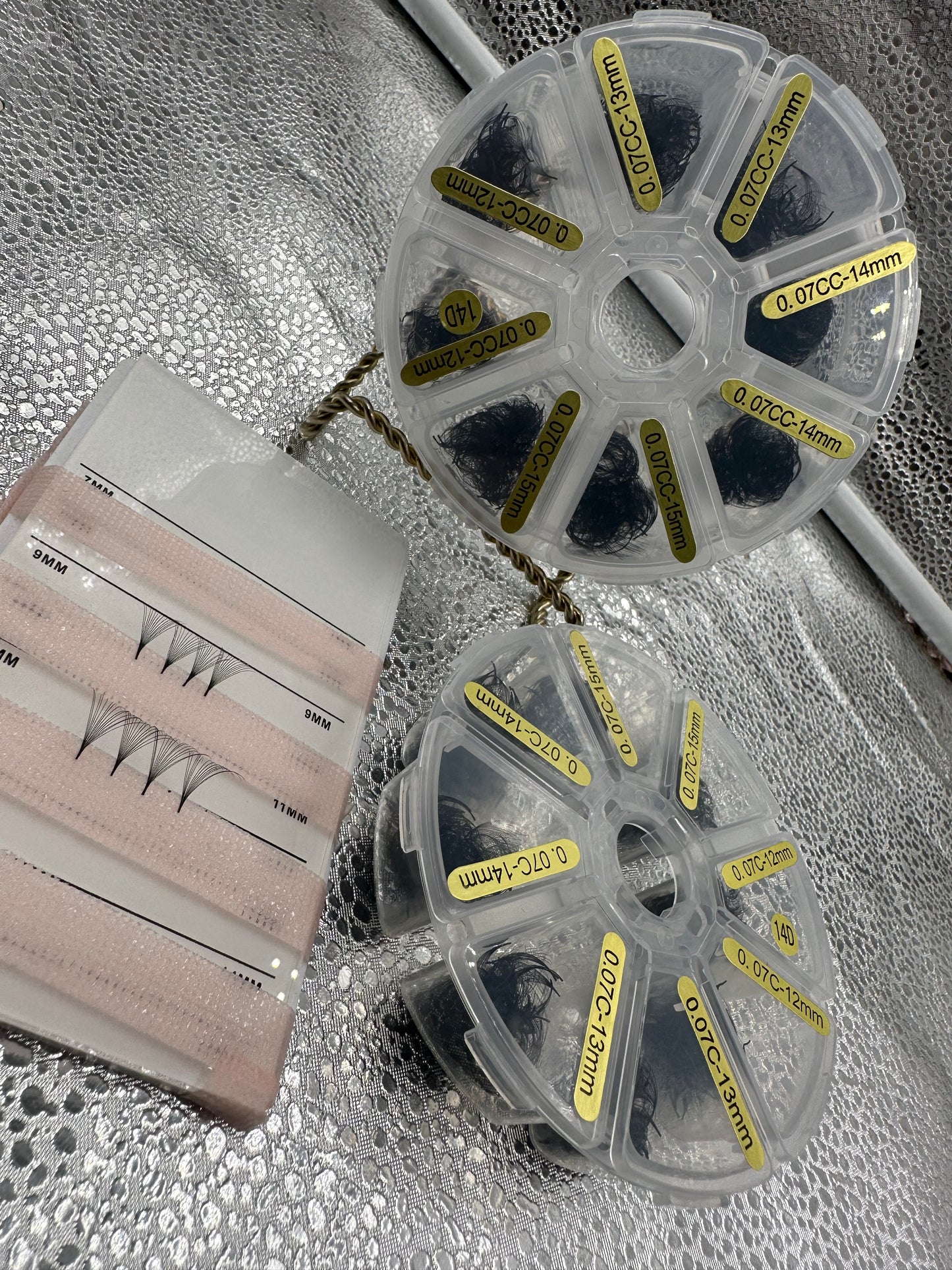 Pre-Made 14D Volume Fans .07 (12-15MM) 500 Per case