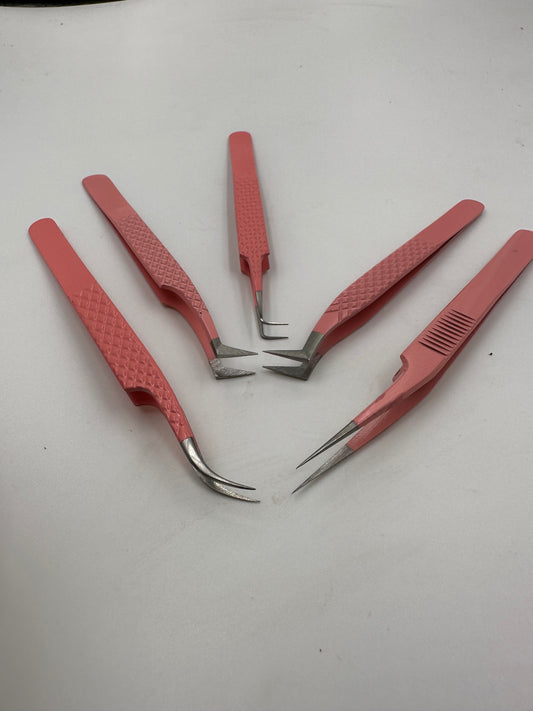Tweezers