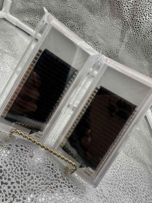 20 ROW D-CURL LASH TRAYS .05MM