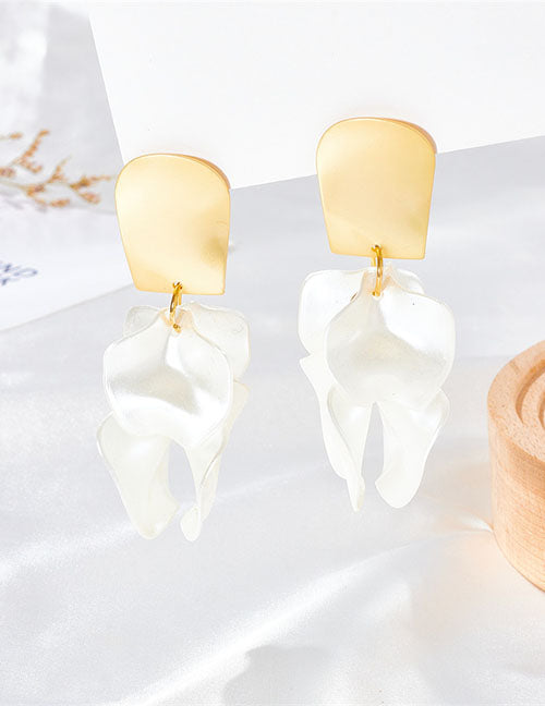 Gold Plate Petals