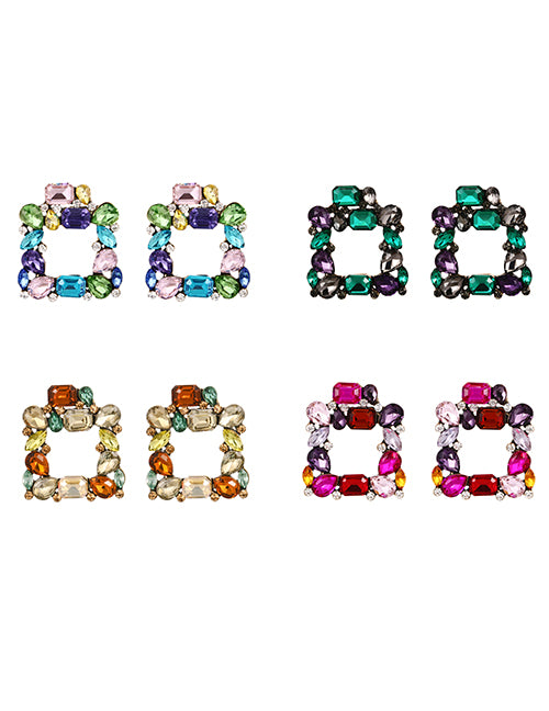 Rouge Studs