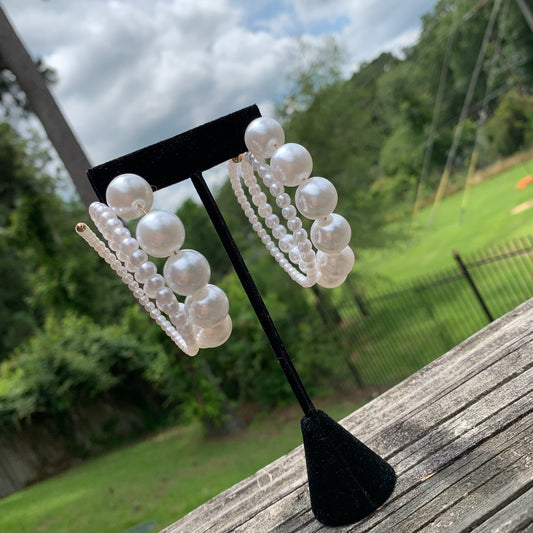 Swirl Of Pearls